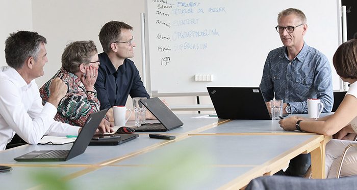6 gratis webinarer i Arbejdsmiljøugen